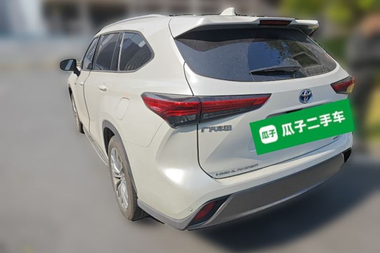 Used Toyota Highlander 2022 Dual-Engine 2.5L Four-Wheel Drive Prestige Version 7 Seats
