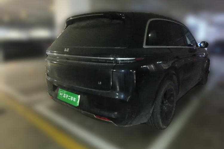Used Li Auto L8 2023 Pro Model
