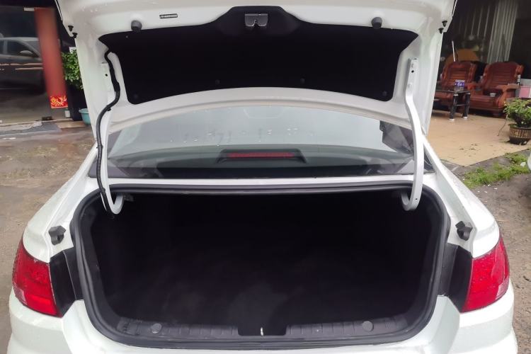 Used Livan Maple 60s 2024 Happiness Customized Full Vehicle—Taxi-Dedicated Version