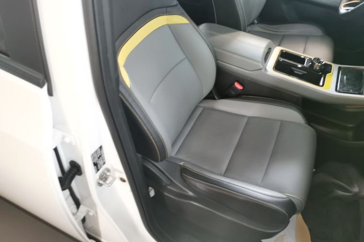 Used AION Y 2022 70 Intelligent Edition Lithium Iron Phosphate
