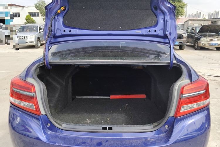 Used Toyota YARiS L Zhi Xiang 2017 1.5E CVT Dynamic Edition Trunk