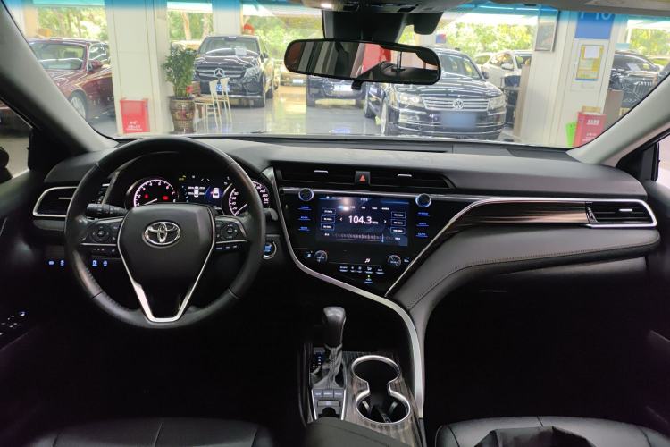 Used Toyota Camry 2019 2.5G Luxury Edition China VI Standard