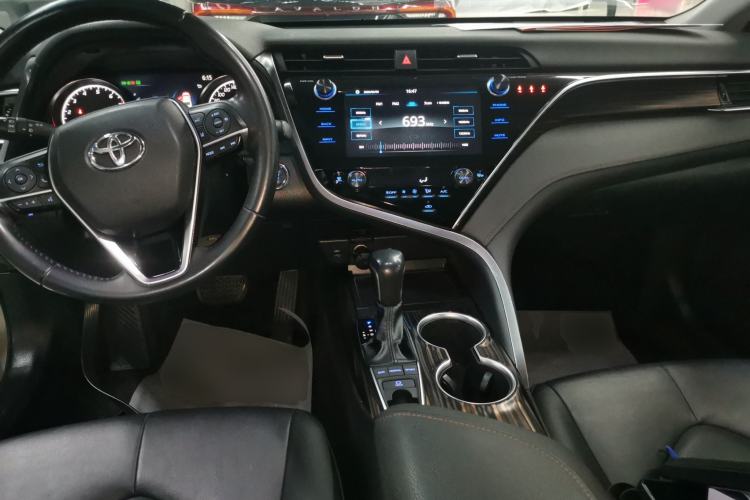 Used Toyota Camry 2019 Revised Version 2.5G Luxury Edition