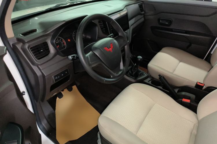 Used Wuling Hongguang V 2021 1.5L Jingqu Version LAR Driver Seat