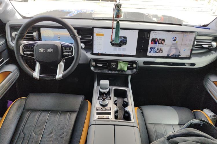 Used BAIC Off-Road BJ40 Electric Drive 2025 Advanced Edition
