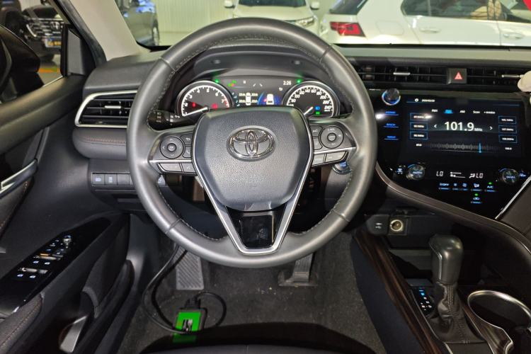 Used Toyota Camry 2019 Revised Version 2.0G Luxury Edition
