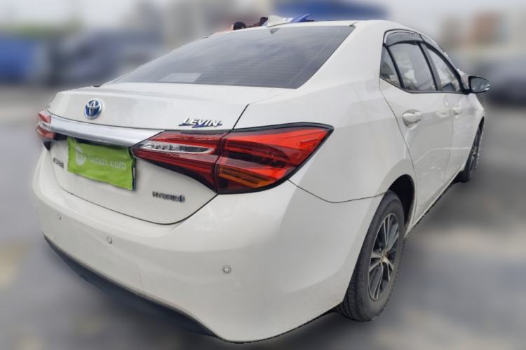 Used Toyota Levin 2016 Dual-Engine 1.8H GS E-CVT Elite Model with Sunroof
