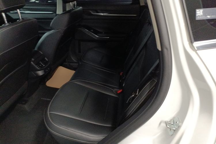 Used Haval H6 2022 3rd Generation 1.5T Automatic Two-Wheel Drive Max Left Rear Seat