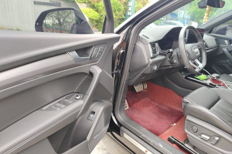 Used Audi Q5L 2024 45 TFSI Luxury Dynamic Model
