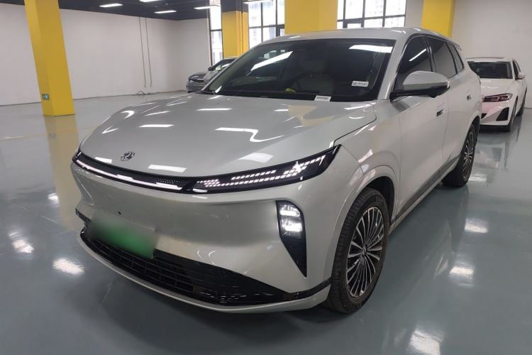 Used Dongfeng Aeolus L8 2025 Model 185KM Dream Edition