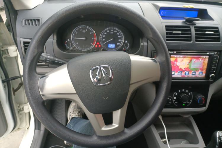 Used BAIC Weiwang M20 2014 1.5L Basic Version DAM15DL