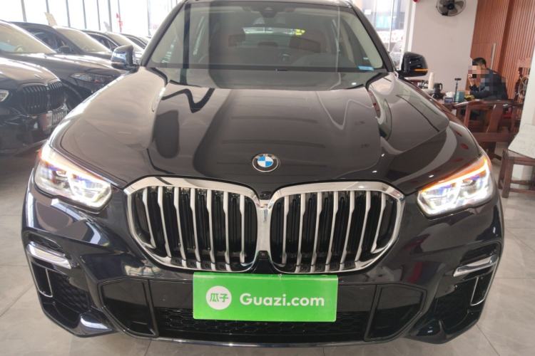 Used BMW X5 2022 Restyled xDrive 30Li Luxury Version M Sport Package
