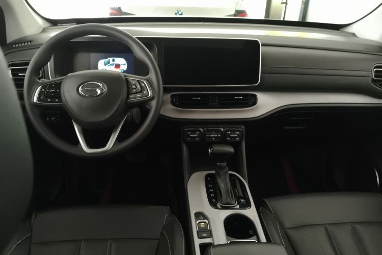 Used GAC Trumpchi GS3 2021 POWER 270T Automatic Luxury Edition Center Console