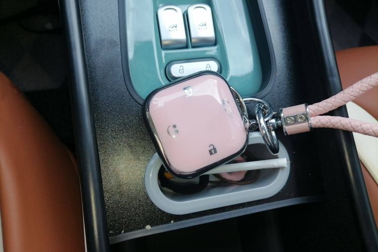 Used CHANGAN Lumin 2023 301km Honey Dew Edition