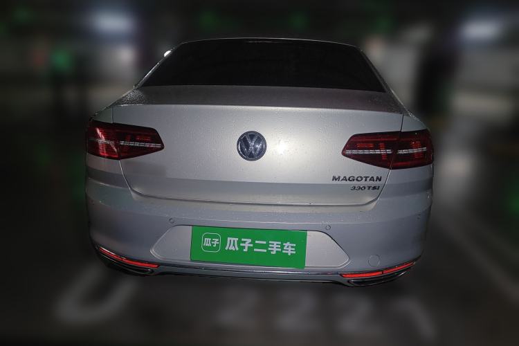 Used Volkswagen Magotan 2018 Facelift 330TSI DSG Luxury Model
