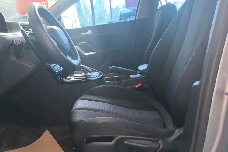 Used Peugeot 308 2019 230THP Automatic Luxury Edition China VI Standard Left Front Seat