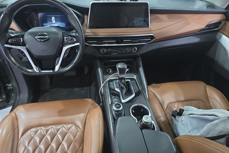 Used SAIC MAXUS D90 2017 2.0T Automatic All-Wheel Drive Polaris