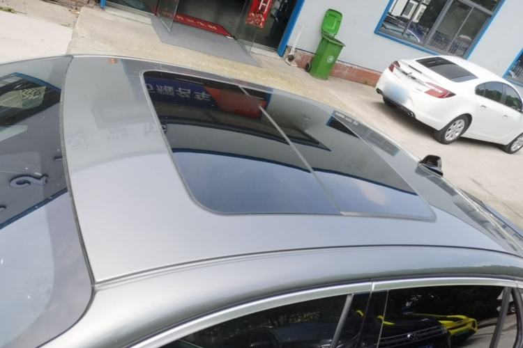 Used Lynk & Co 03 2022 1.5TD DCT JingPro Roof