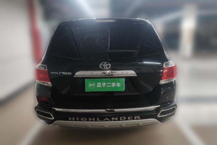 Used Toyota Highlander 2012 2.7L Two-Wheel Drive 5-Seater Sport Edition Rear