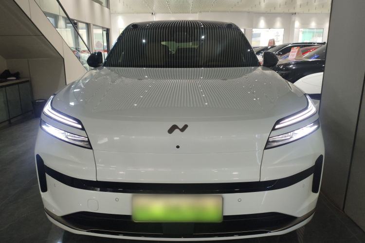 Used ONVO Luxeed L90 2025 Model—Max Six-Seater Version
