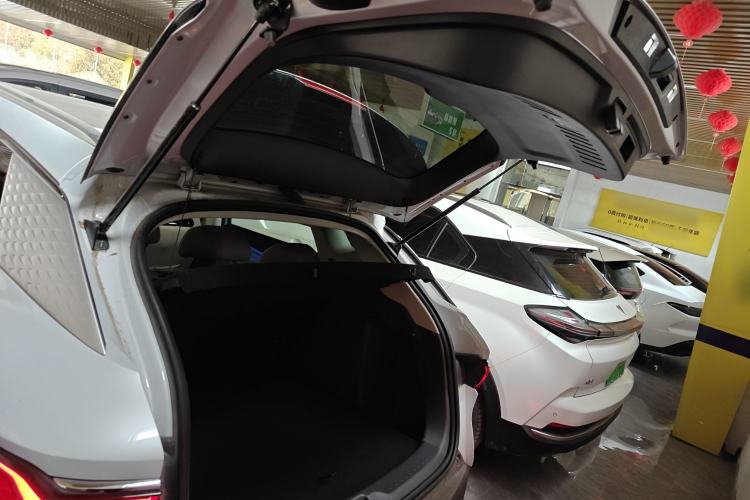 Used BYD Yuan PLUS 2024 Honor Edition 430KM Beyond Model
