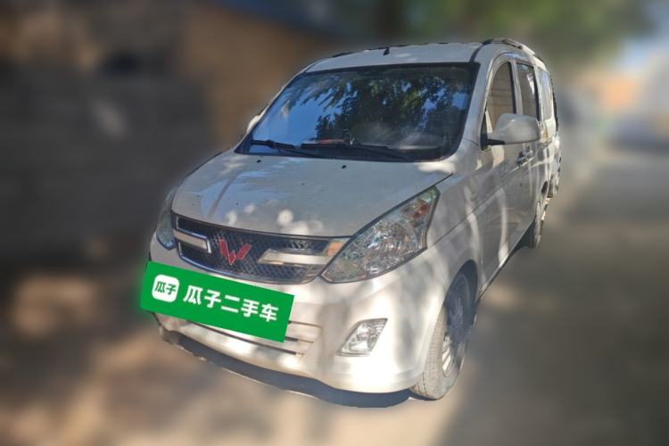 Used Wuling Rongguang V 2016 1.5L Standard Version