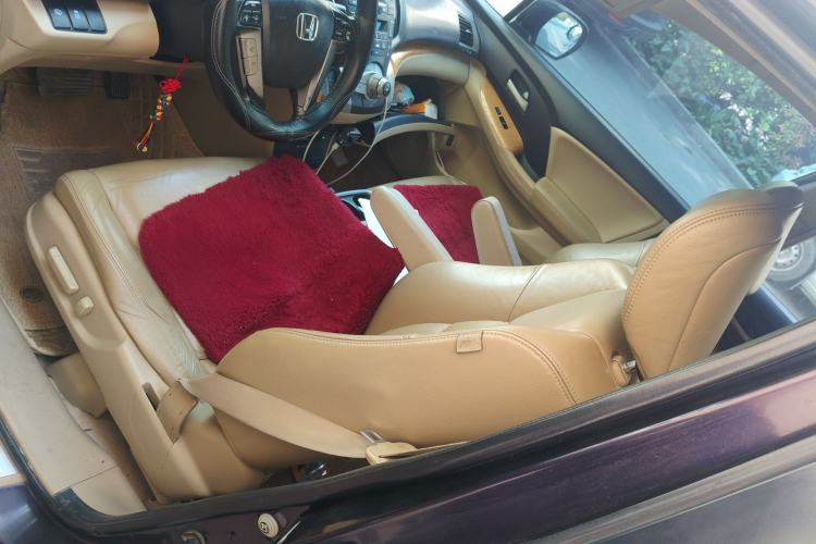 Used Honda Odyssey 2009 2.4L Leading Edition Left Front Seat