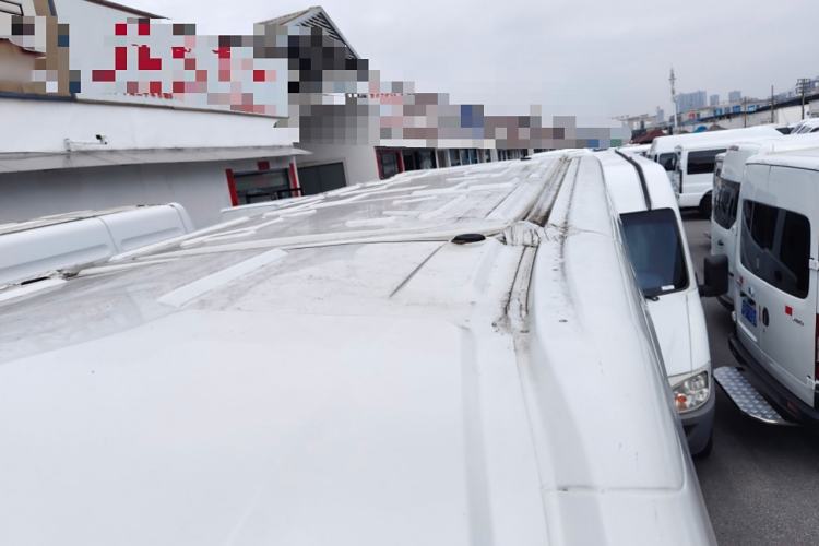 Used Iveco Eurocargo 2021 2.0T Manual Super-Rui Short Wheelbase High-Roof Side-Sliding Door F1A
