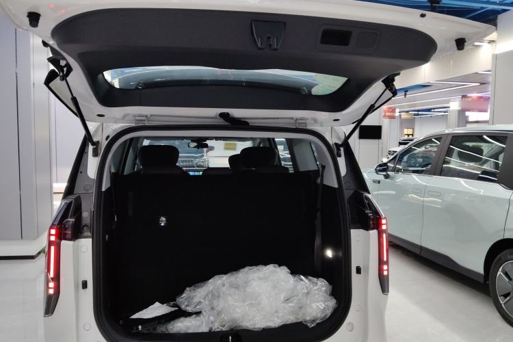 Used SAIC MAXUS Dajia 7 2024 Revised Version Super Hybrid Long-Range Edition Enjoyment Version Trunk