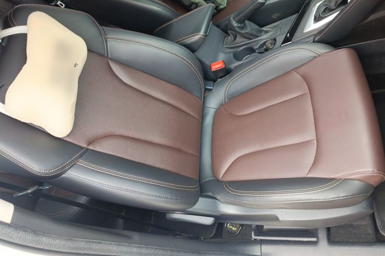 Used CHANGAN CS15 2019 1.5L Automatic Entry Model China VI Standard
