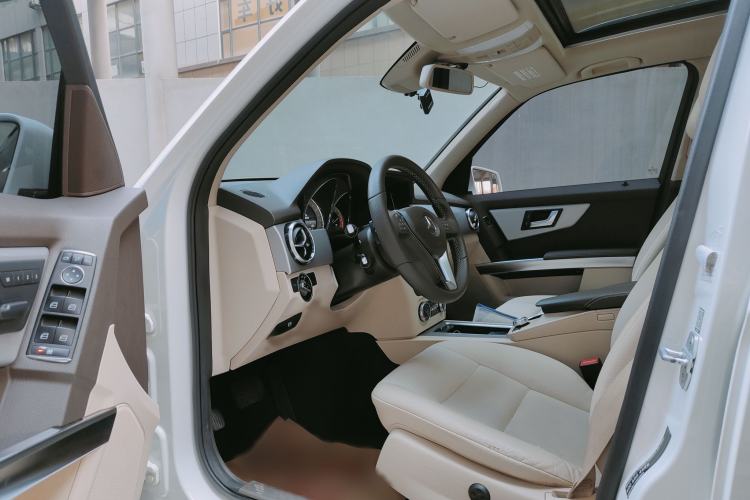 Used Mercedes-Benz GLK-Class 2013 Facelift GLK 300 4MATIC Fashion Edition