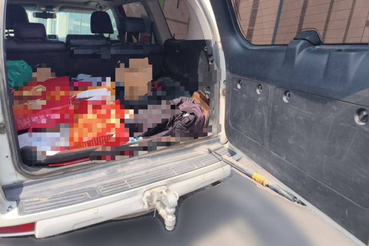 Used Toyota Prado 2016 2.7L Automatic Standard Edition Trunk