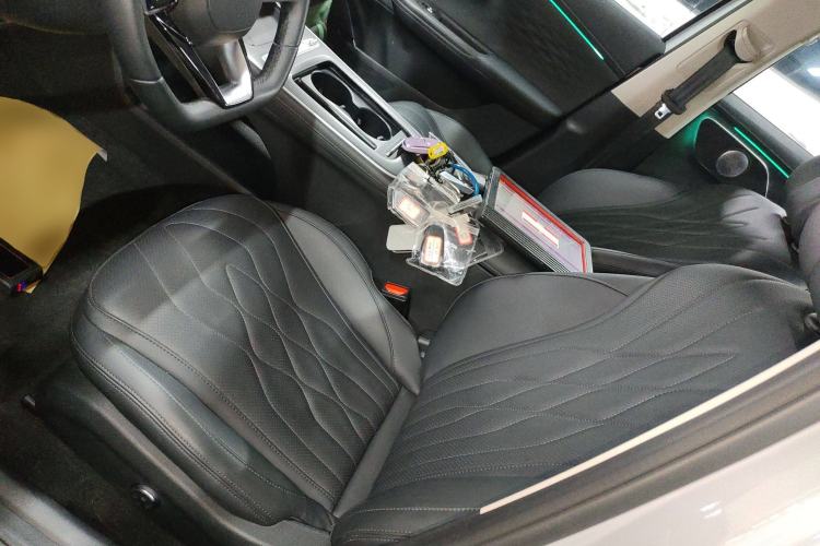 Used Chery Fengyun A8L 2025 1.5 TGDI 145 km Luxury Version Left Front Seat