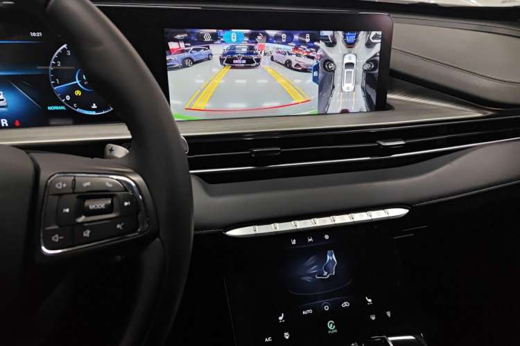 Used Chery Tiggo 8 PLUS 2022 290TGDI DCT Luxury Edition+