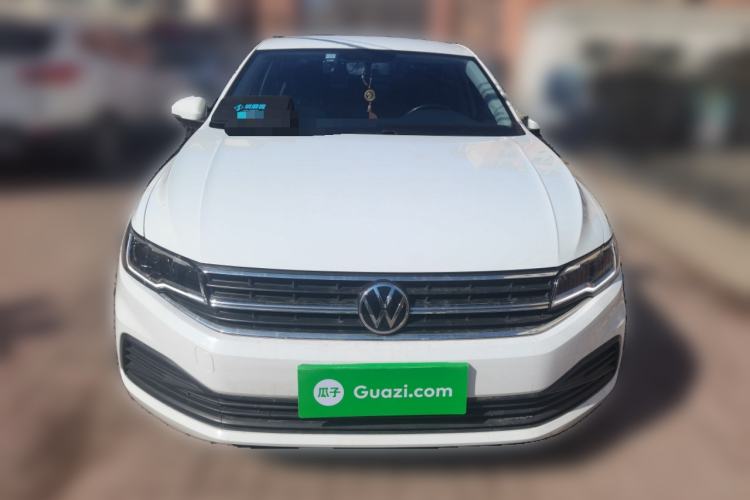 Used Volkswagen Bora 2020 1.5L Manual Fashion Edition
