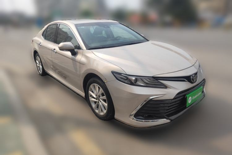 Used Toyota Camry 2021 2.0G Luxury Edition
