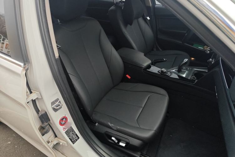 Used BMW 3 Series 2017 318Li Fashion Model