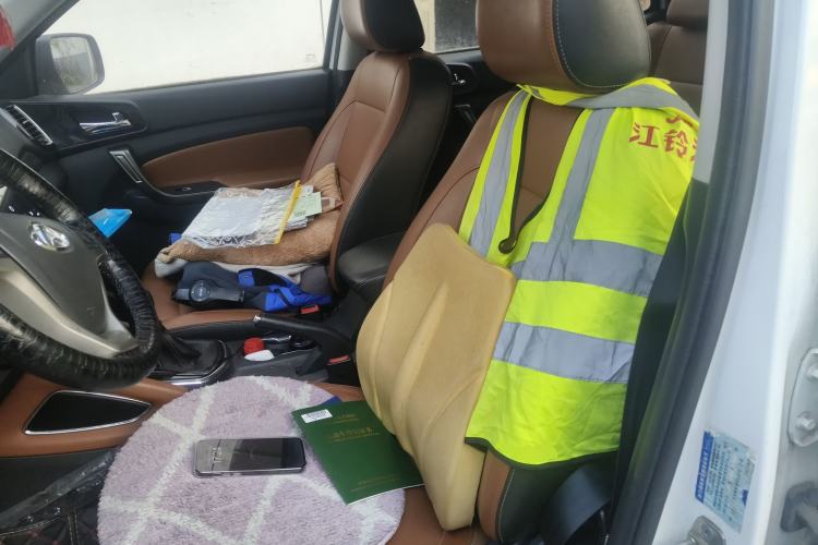 Used CHANGAN OSHAN CX70 2017 CX70T 1.5T Manual Zunqing Edition