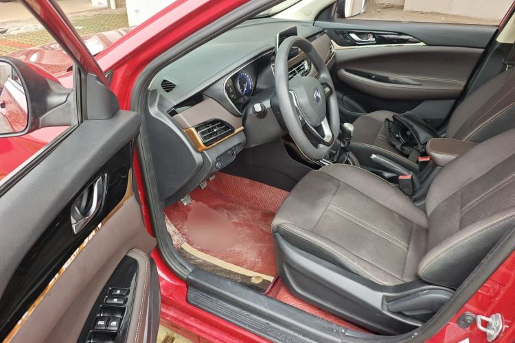 Used CHANGAN Eado DT 2018 1.6L Manual Enjoyment Model Driver Seat