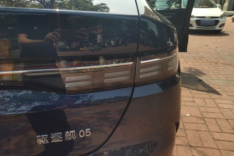 Used BYD Destroyer 05 2024 HONOR Edition DM-i 55KM Luxury Model Exterior 3