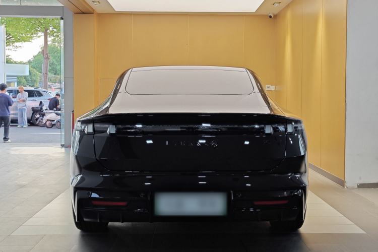 Used Lynk & Co Lynk & Co 10 EM-P 2025 Model 240 Four-Wheel Drive Ultra