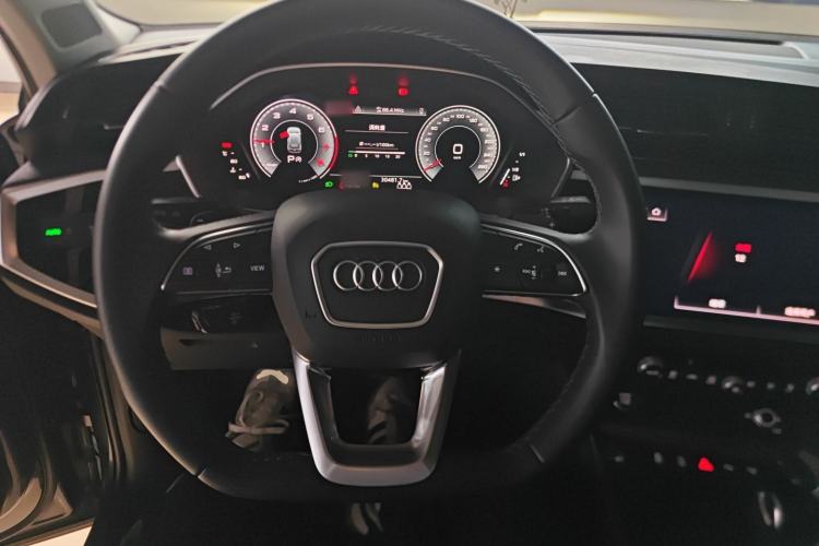 Used Audi Q3 2023 35 TFSI Fashion Dynamic Model (1.4T)