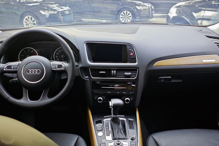 Used Audi Q5 2013 45 TFSI quattro off-road version