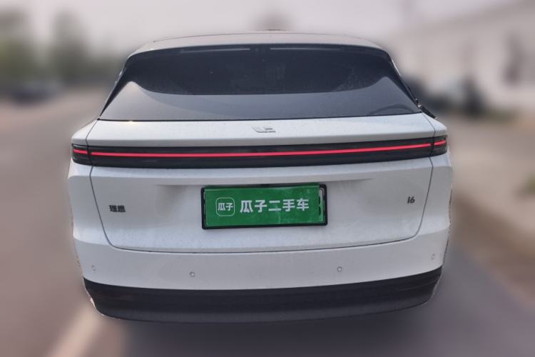 Used Li Auto i6 2025 Model Four-Wheel-Drive Standard Type Rear