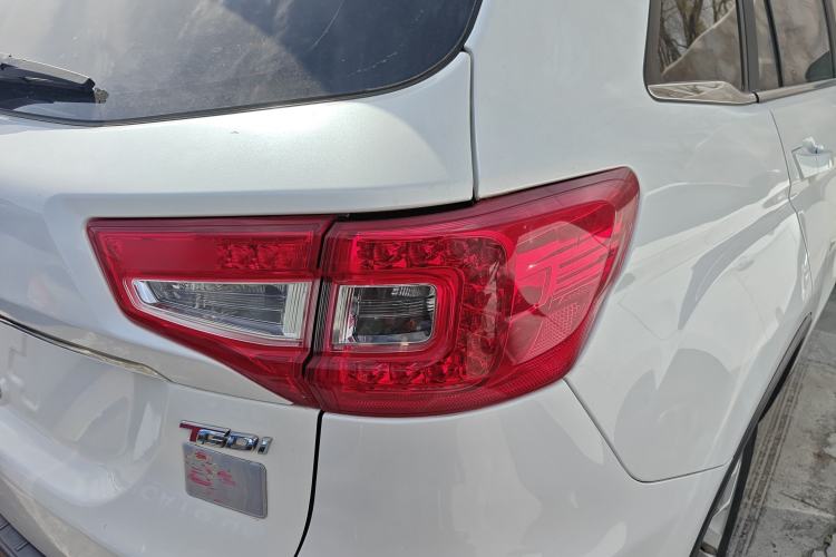 Used CHANGAN CS75 2017 Shangku Edition 1.5T Manual ZhiXiang Model
