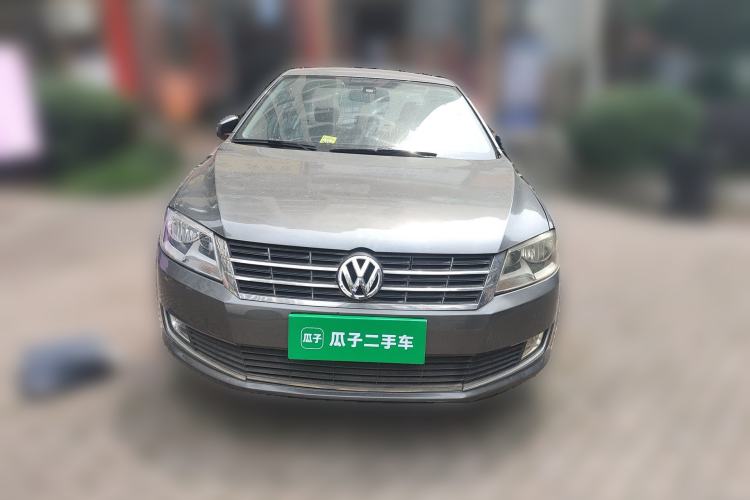 Used Volkswagen Lavida 2013 Revised Version 1.6L Automatic Luxury Edition