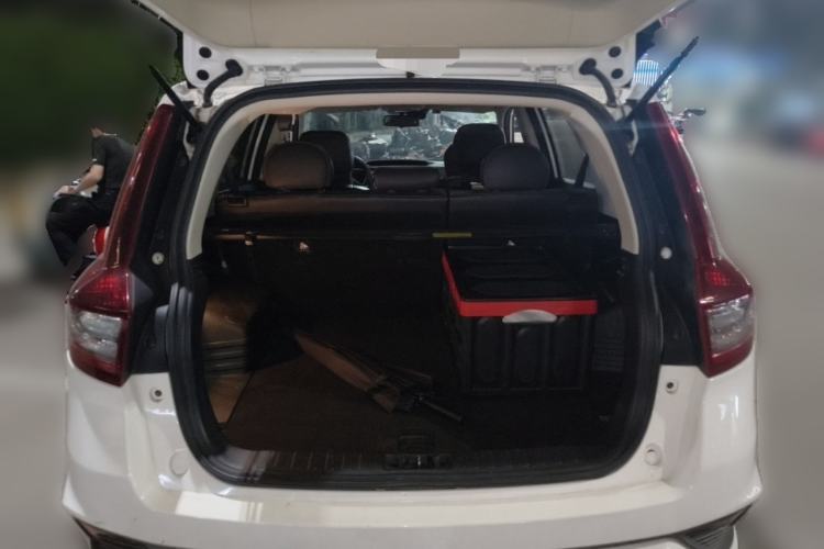 Used Geely Auto Vision X6 2018 1.4T CVT 4G Connected Flagship Edition Trunk