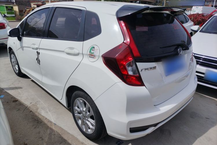 Used Honda Fit 2018 1.5L CVT Comfort Sunroof Version Rear Left 45 Deg