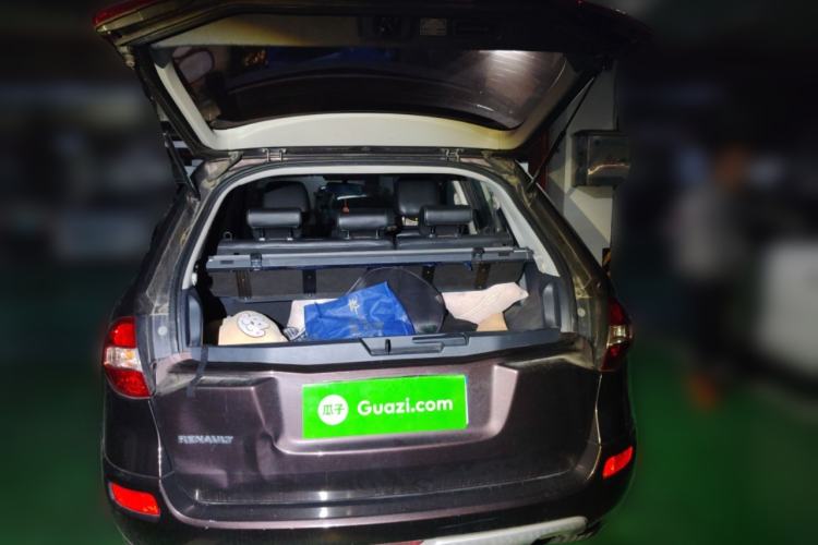 Used Renault Koleos 2014 2.0L Two-Wheel Drive Smart Edition Trunk