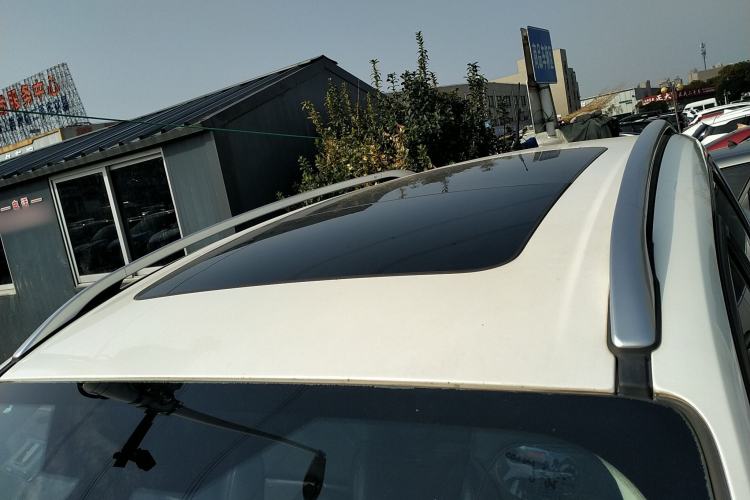 Used Ford Kuga 2017 EcoBoost 180 Two-Wheel-Drive Tiger Leap Model
